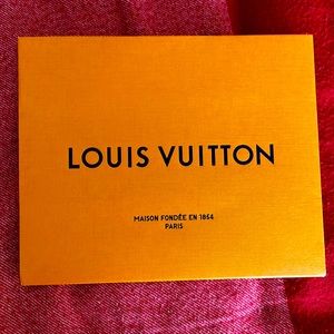 Perfect condition Louis Vuitton shopping bag
